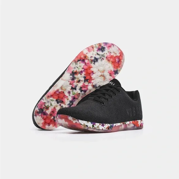 Like New - WOMEN'S FLORAL NOBULL OUTWORK 10.5 - Picture 2 of 5